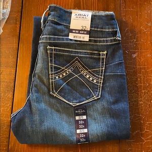 Ariat Women’s REAL midrise bootcut jean